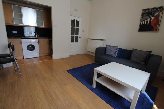 1 bed flat to rent in Leadside Road, Aberdeen AB25, £525 pcm