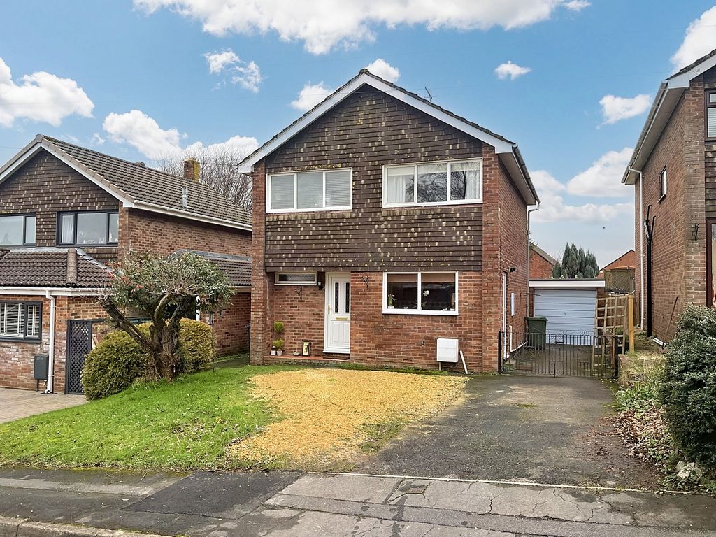 3 bed detached house for sale in Underwood End, Sandford, Winscombe, North Somerset. BS25, £435,000