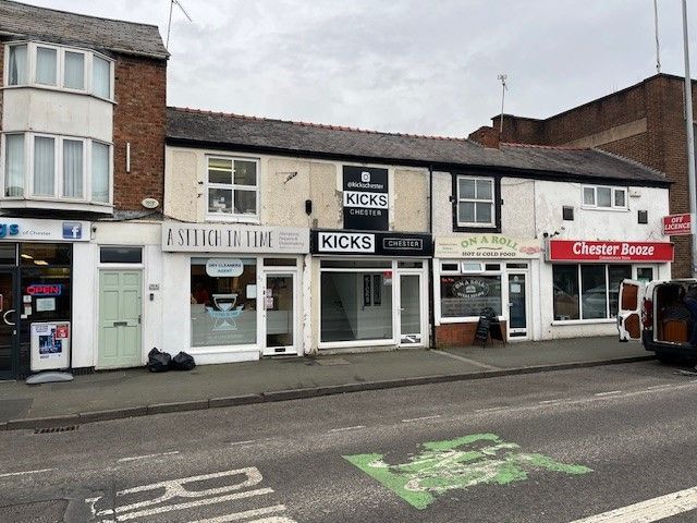 Retail premises to let in 39, Boughton, Chester, Cheshire CH3, £8,840 pa