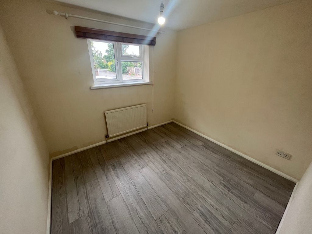 1 bed flat to rent in Ellington Park, Maidenhead SL6, £975 pcm