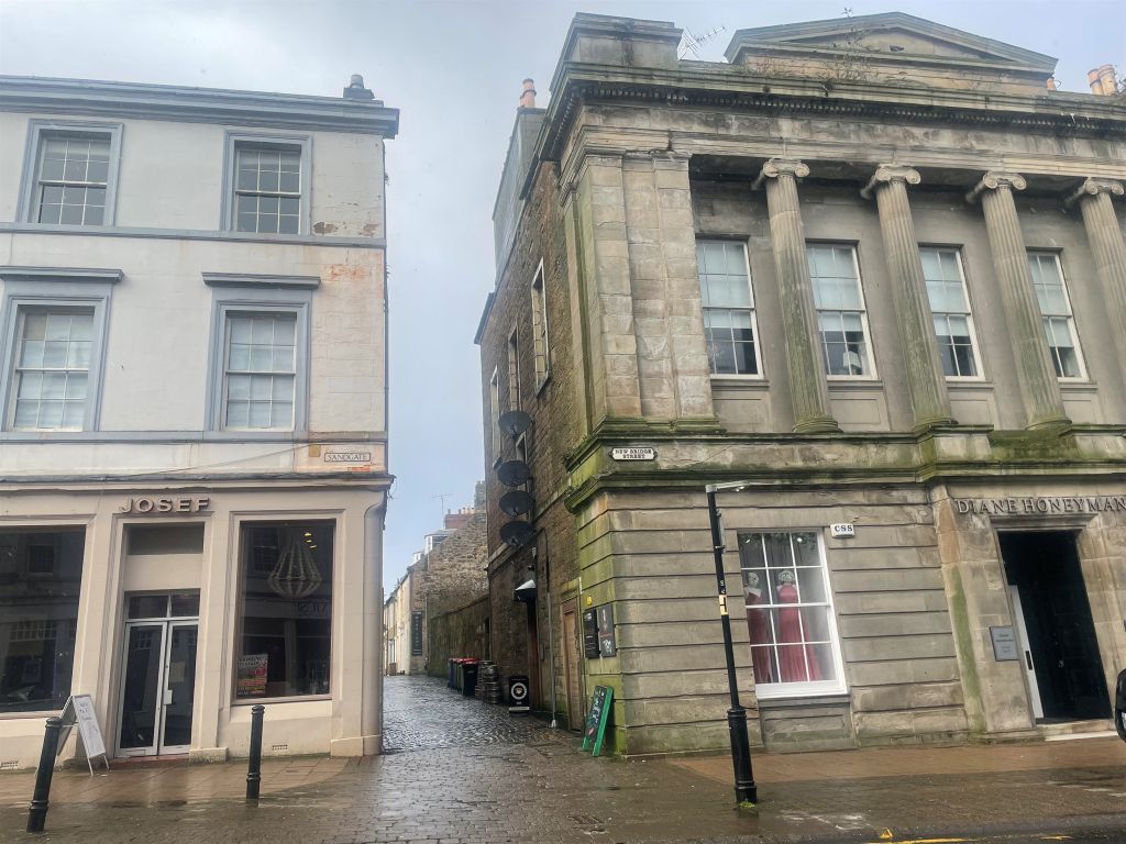 1 bed flat for sale in Academy Street, Ayr KA7, £35,000