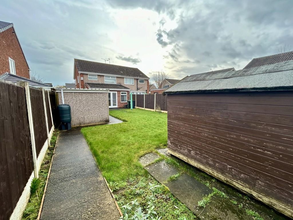 3 bed property for sale in Harfield Gardens, Little Sutton, Ellesmere Port CH66, £230,000