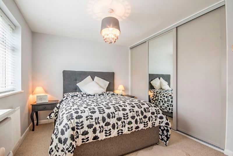 4 bed detached house for sale in Caernarvon Drive, Rhiwderin, Newport NP10, £445,000
