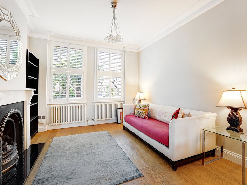 1 bed flat to rent in Bonnington Square, London SW8, £2,000 pcm