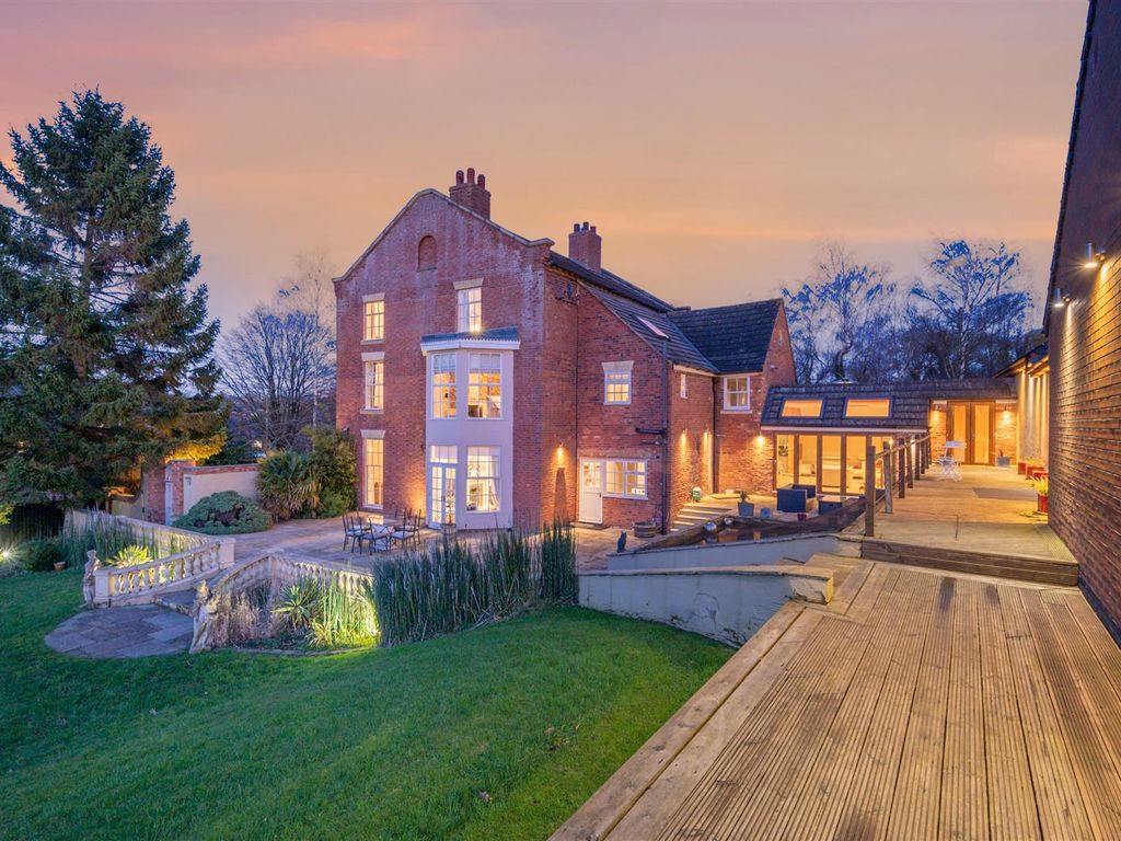 6 bed detached house for sale in Northamptonshire Country Home c5 Acres, Swimming Pool, 7500 Sq Ft NN11, £2,000,000