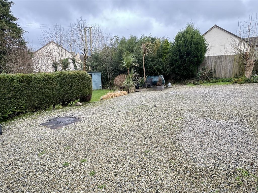 4 bed detached house for sale in Bridges, Luxulyan, Bodmin PL30, £475,000