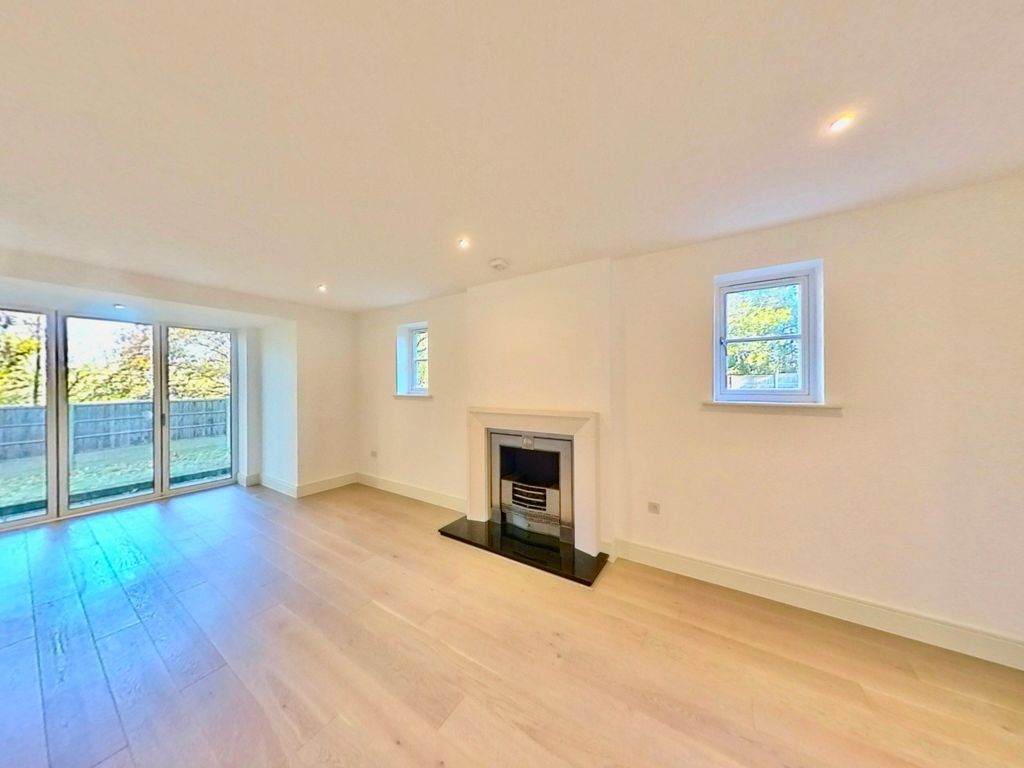 5 bed detached house for sale in Chigwell Grange, High Road, Chigwell IG7, £2,000,000