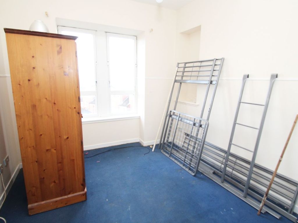 2 bed flat for sale in 6, Clavering Street West, Paisley PA12Px PA1, £60,000