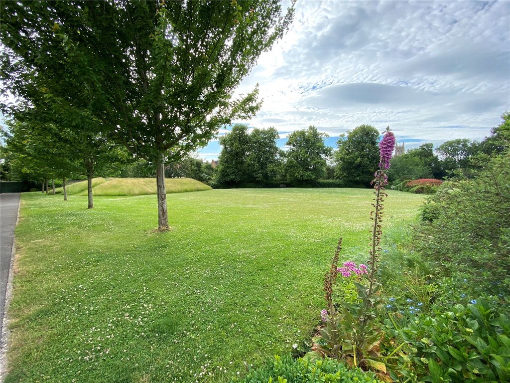 1 bed flat for sale in Annecy Court, St Josephs Field, Taunton TA1, £149,950