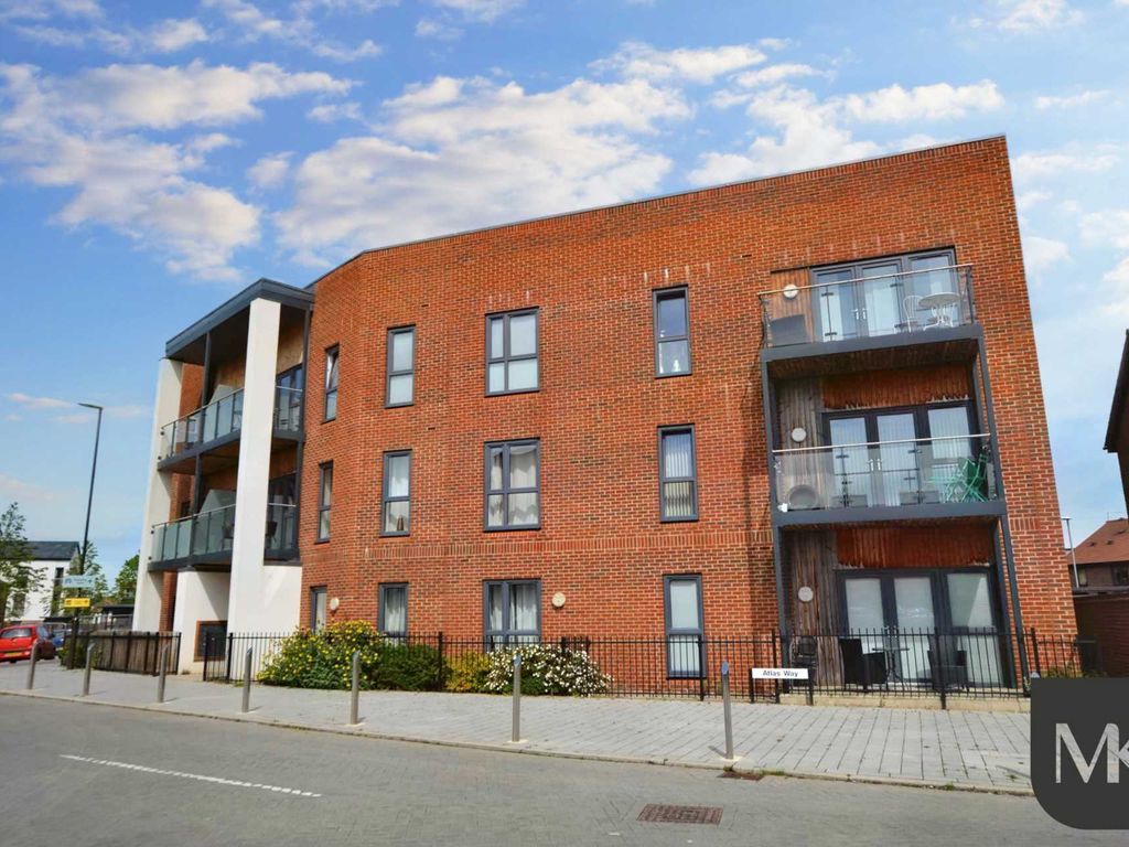 1 bed flat to rent in Atlas Way, Oakgrove MK10, £1,200 pcm