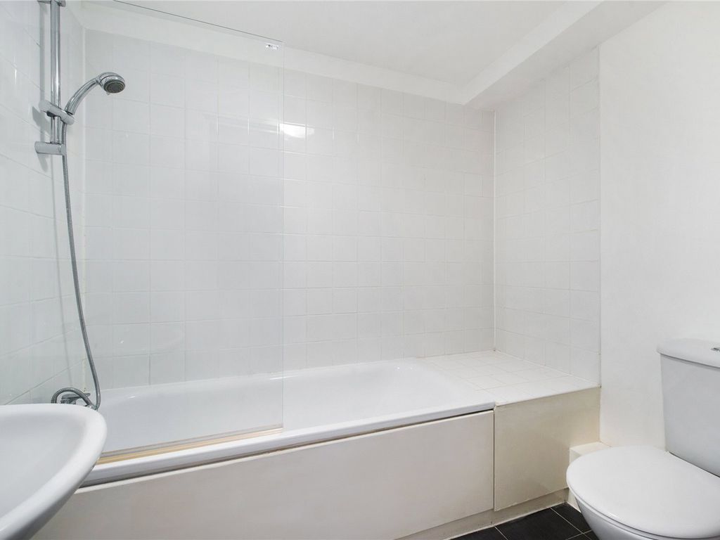 2 bed flat for sale in Crowndale Road, Mornington Crescent NW1, £659,000
