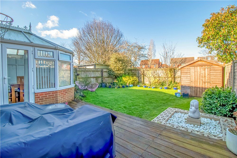 3 bed detached house for sale in Throop, Bournemouth, Dorset BH8, £480,000
