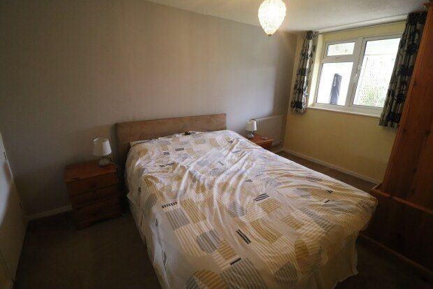3 bed property to rent in Motehill, Basildon SS16, £1,550 pcm