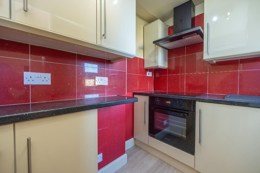 1 bed flat for sale in Clepington Road, Dundee DD3, £59,995