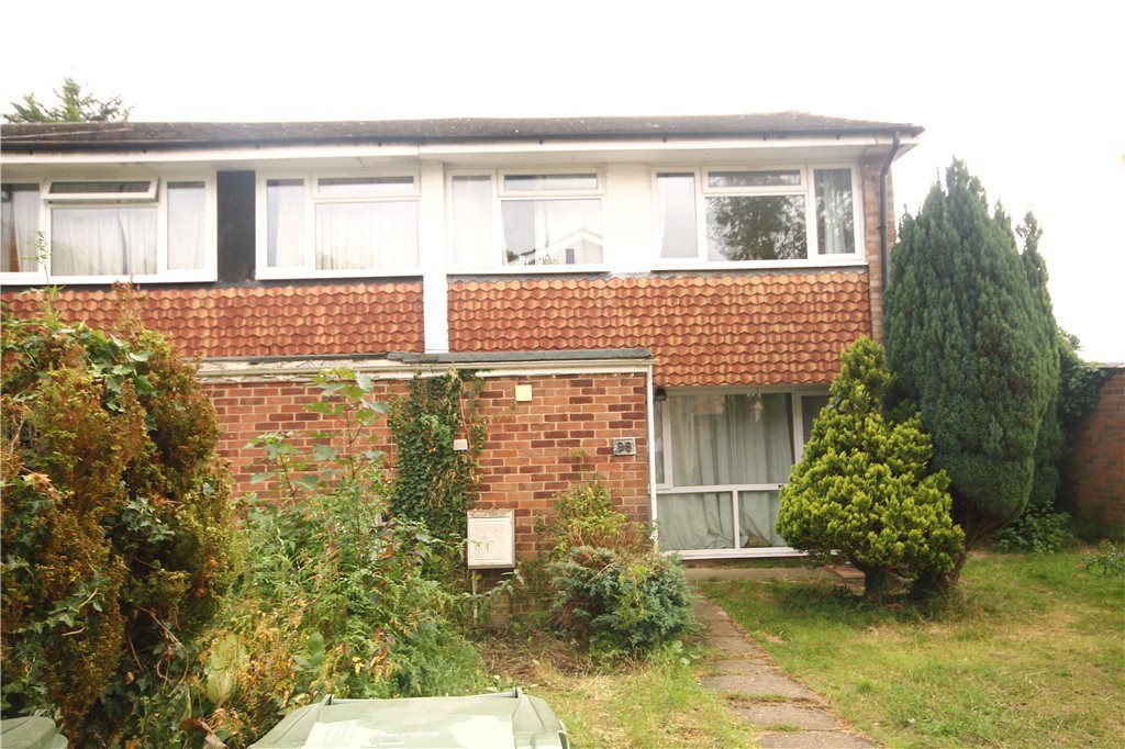 4 bed semi-detached house to rent in Guildford Park Avenue, Guildford, Surrey GU2, £2,300 pcm