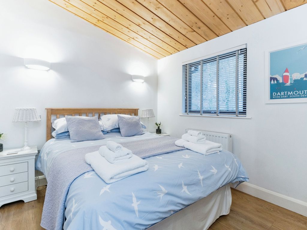 2 bed bungalow for sale in Gara Mill Lodges, Gara Mill, Slapton, Kingsbridge TQ7, £230,000