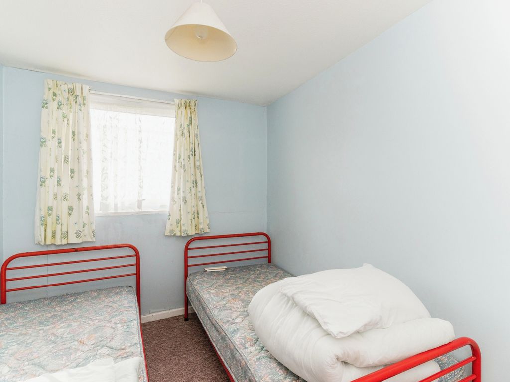 2 bed bungalow for sale in Norton Park, Dartmouth, Devon TQ6, £60,000