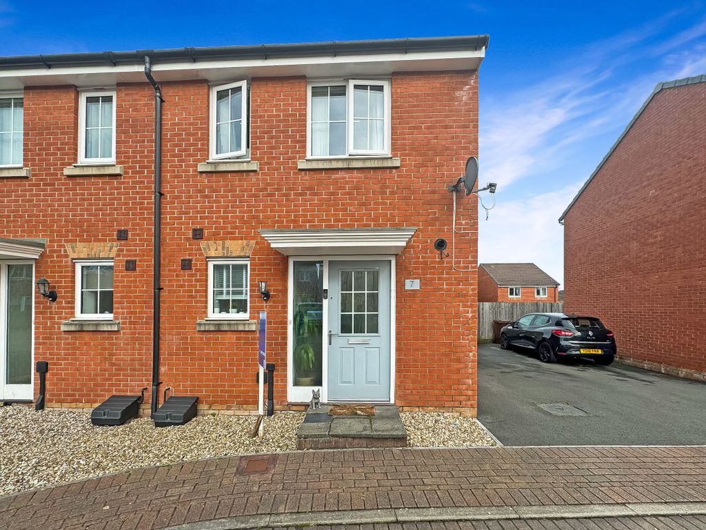 2 bed semi-detached house for sale in Caerphilly CF83, £210,000