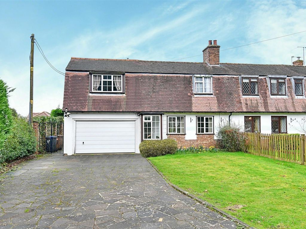 3 bed semi-detached house for sale in Epping Green, Hertford SG13, £750,000