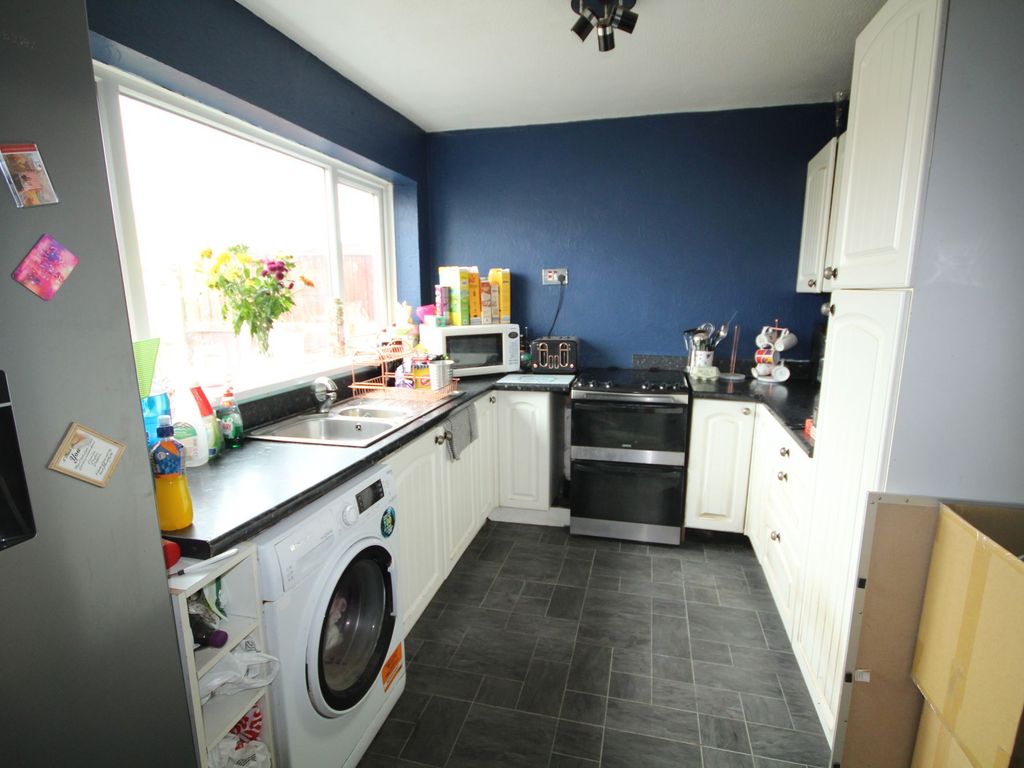 3 bed semi-detached house for sale in Cae Hir, Flint CH6, £105,000