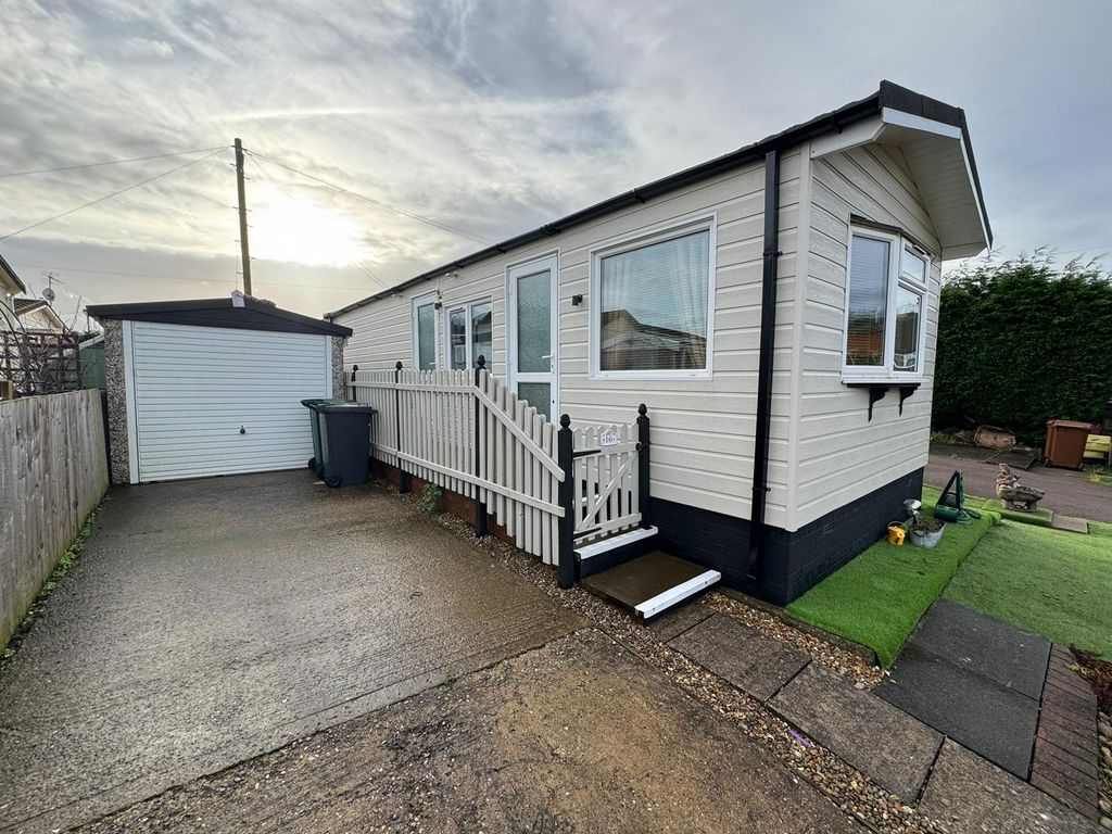 2 bed mobile/park home for sale in Ninelands, Swadlincote DE11, £60,000
