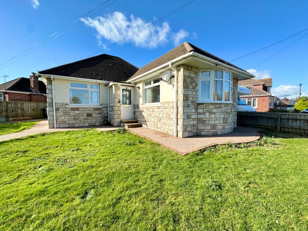 2 bed bungalow for sale in Stirling Road, Weymouth DT3, £430,000
