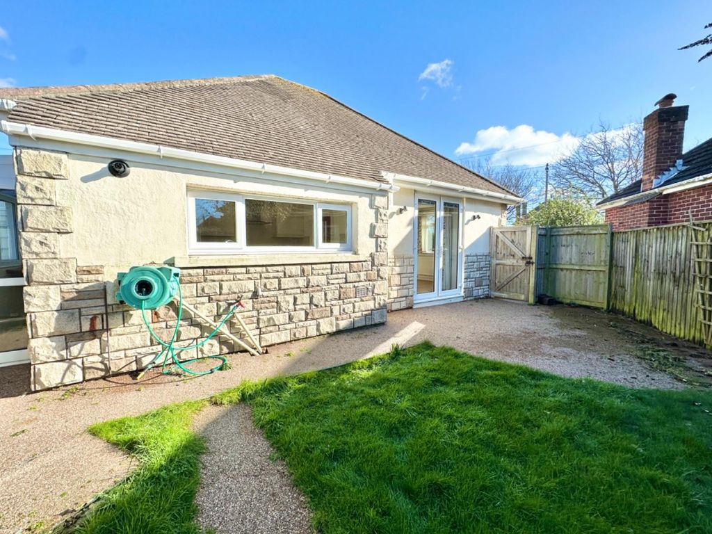 2 bed bungalow for sale in Stirling Road, Weymouth DT3, £430,000