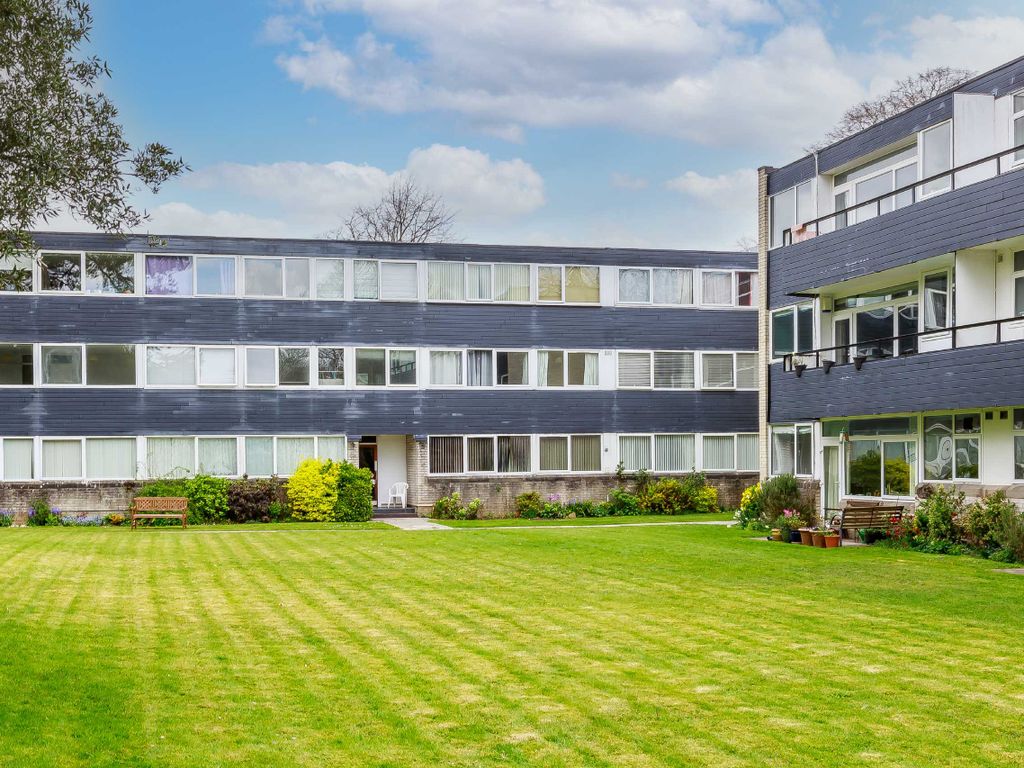2 bed flat for sale in Hazelwood Court, Bristol BS9, £220,000