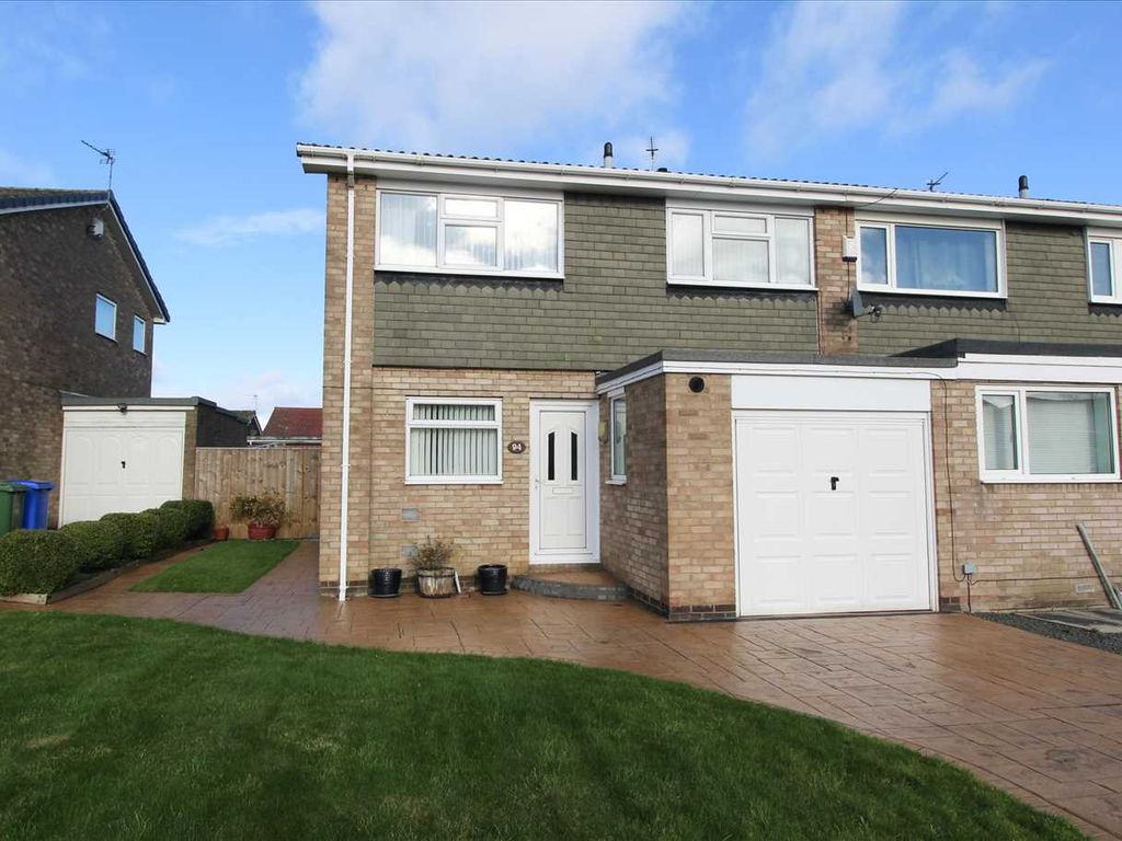 3 bed terraced house for sale in Cateran Way, Collingwood Grange, Cramlington NE23, £180,000