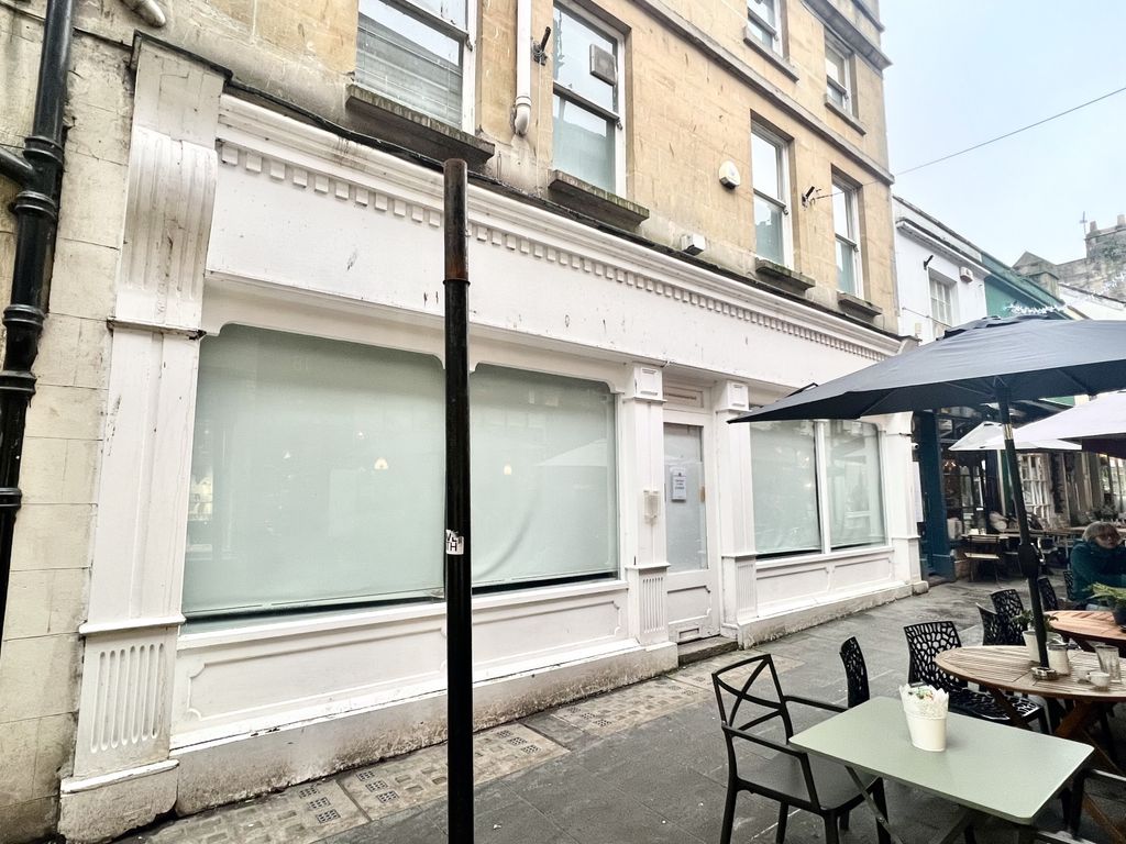 Retail premises to let in Northumberland Place, Bath BA1, £30,000 pa
