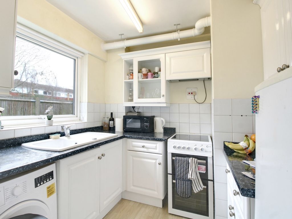 2 bed end terrace house for sale in Woodcote Drive, Orpington BR6, £350,000