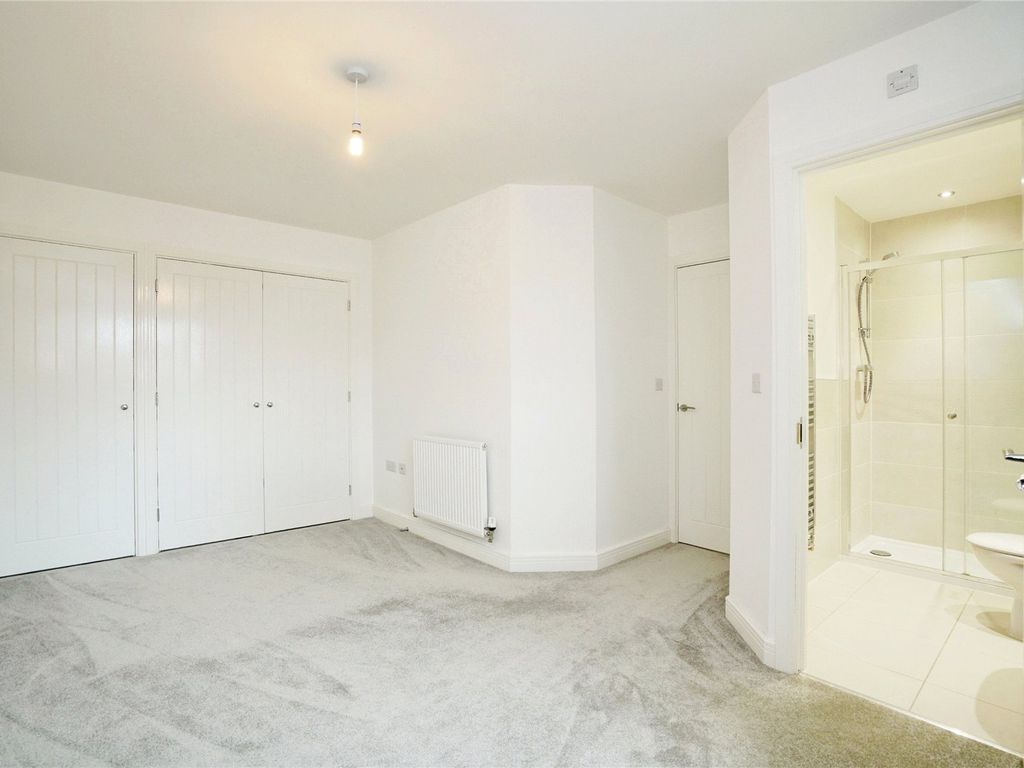 5 bed detached house for sale in Bishop Lane, Burton-On-Trent, Staffordshire DE13, £460,000