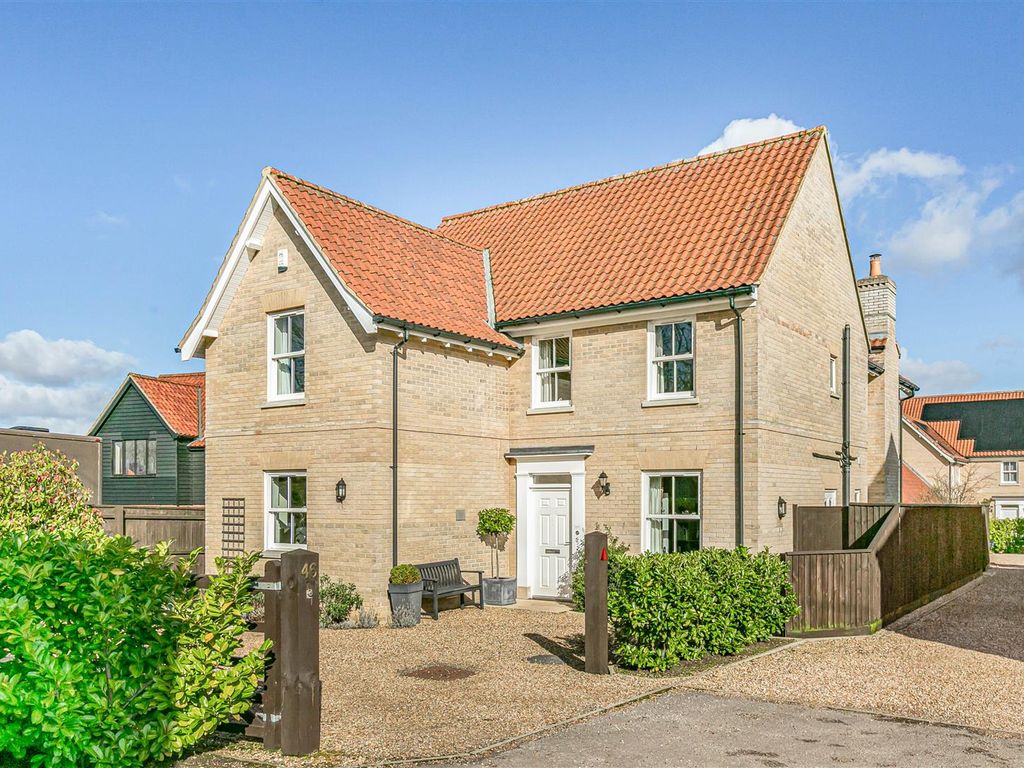 4 bed detached house for sale in The Pightle, Church Lane, Newmarket CB8, £750,000
