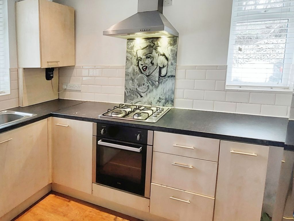 1 bed flat to rent in Hendham Vale, Manchester M9, £750 pcm