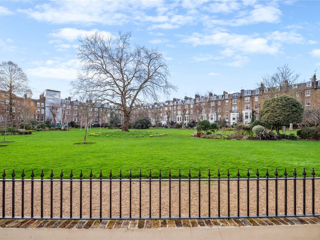 3 bed flat for sale in Warrington Crescent, Little Venice, London W9, £2,500,000