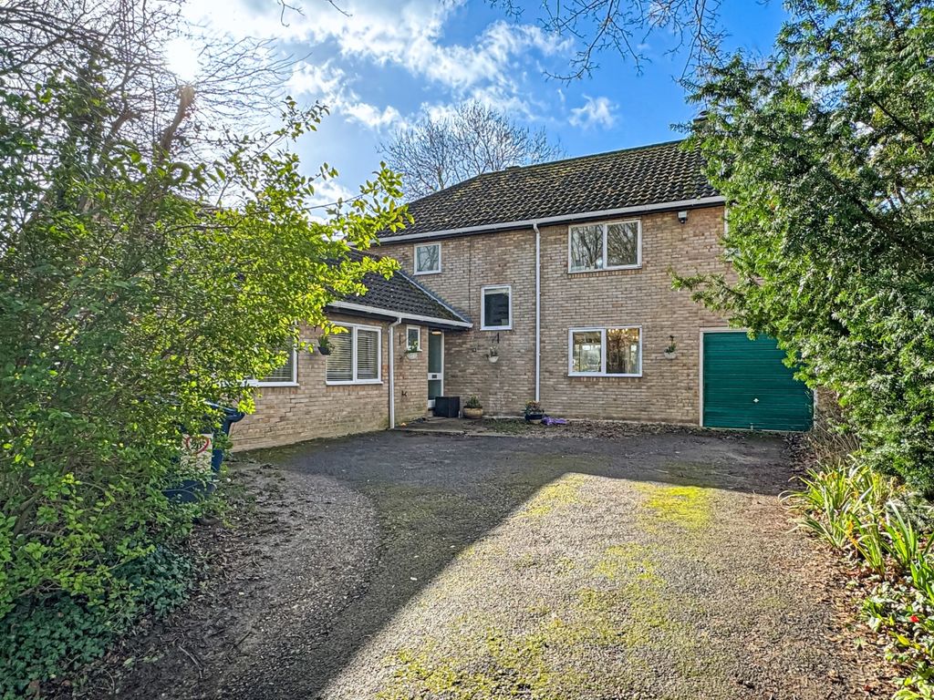 6 bed detached house for sale in Church Street, Great Wilbraham, Cambridge CB21, £725,000