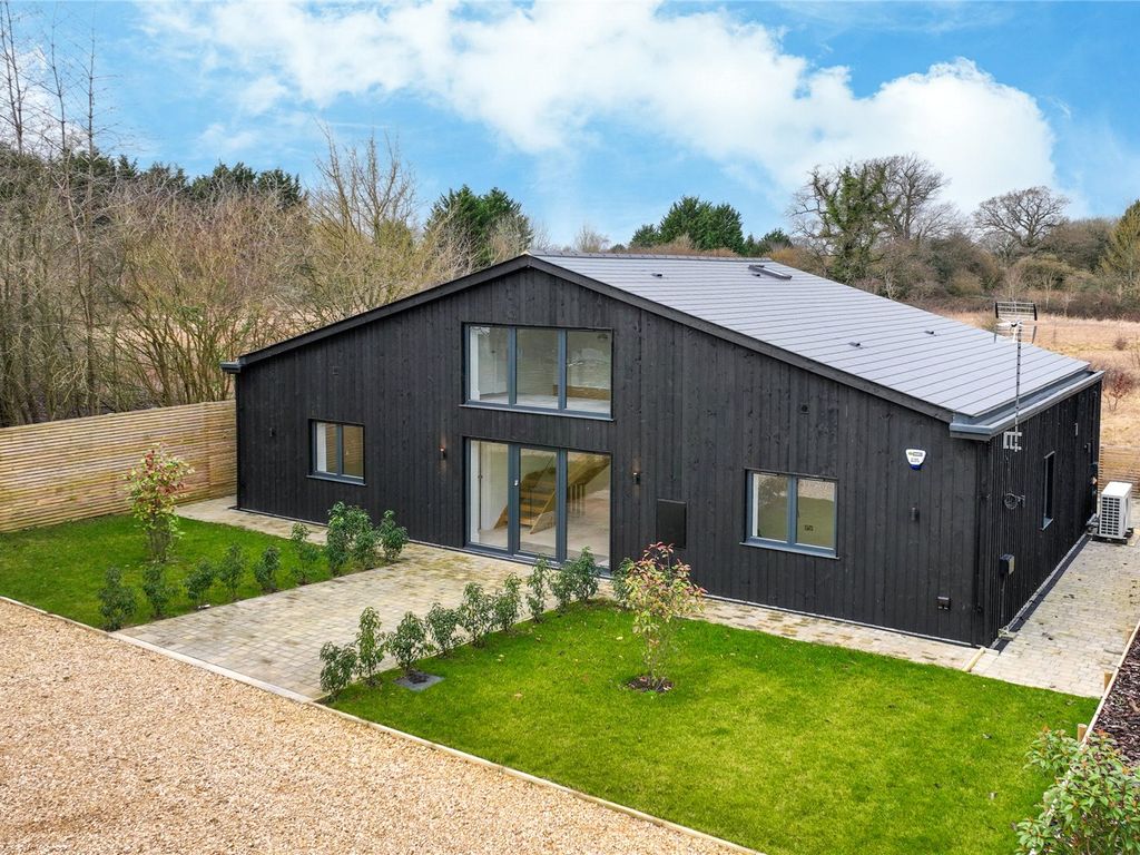 New home, 3 bed detached house for sale in Chartridge Lane, Chesham, Buckinghamshire HP5, £1,100,000