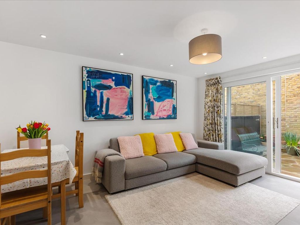 3 bed property for sale in Stevenage Road, Fulham, London SW6, £1,000,000