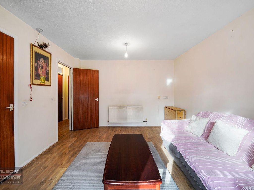 2 bed flat for sale in Farmborough Close, Harrow HA1, £206,000