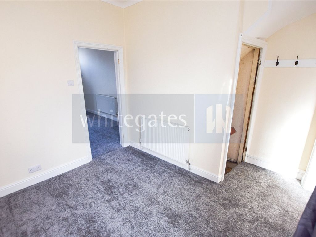 2 bed terraced house to rent in Belle Isle Road, Belle Isle, Leeds, West Yorkshire LS10, £850 pcm