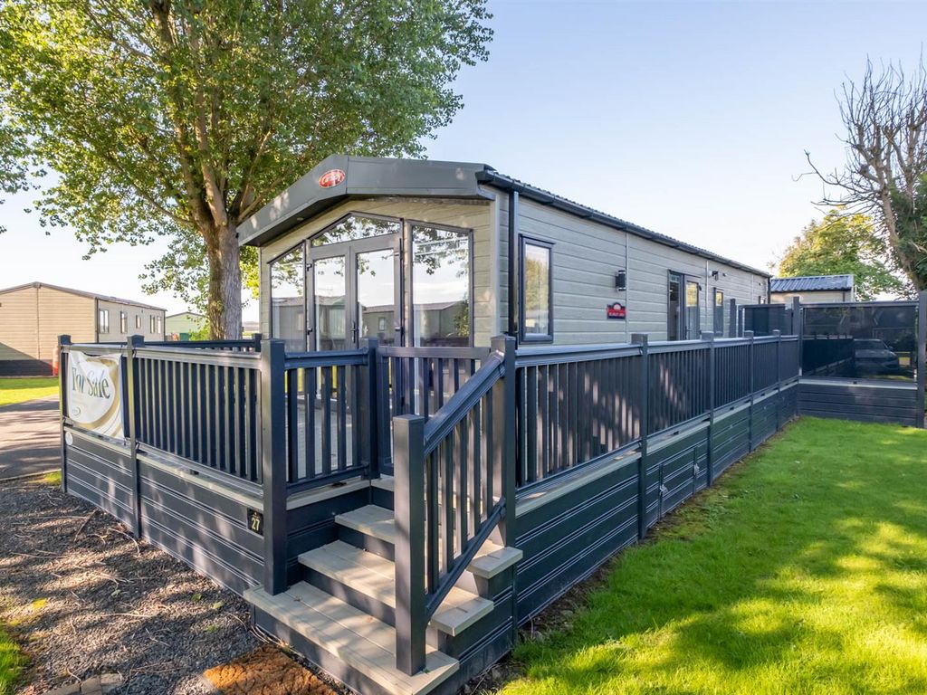 2 bed mobile/park home for sale in Lakesway Park, Levens, Kendal LA8, £62,495