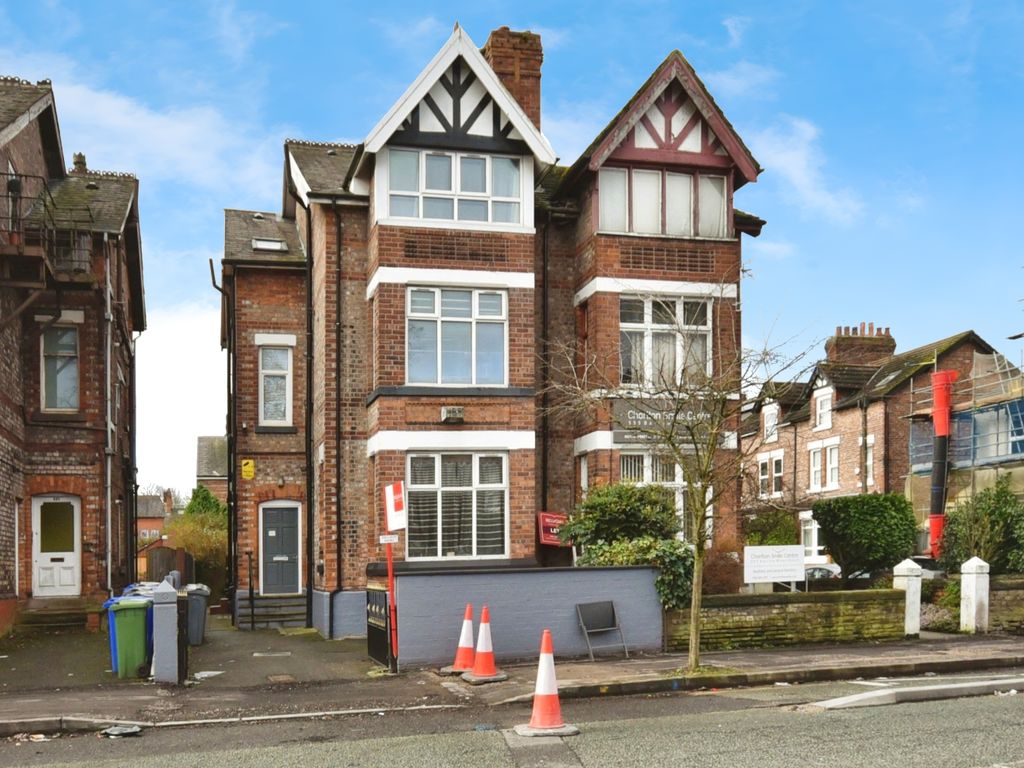 1 bed flat for sale in Barlow Moor Road, Manchester, Greater Manchester M21, £160,000