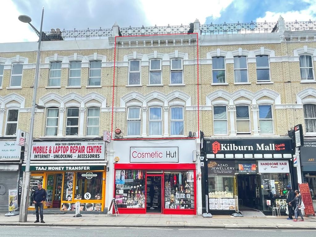 5 bed block of flats for sale in First & Second Floors, 219A Kilburn High Road, Kilburn, London NW6, £425,000