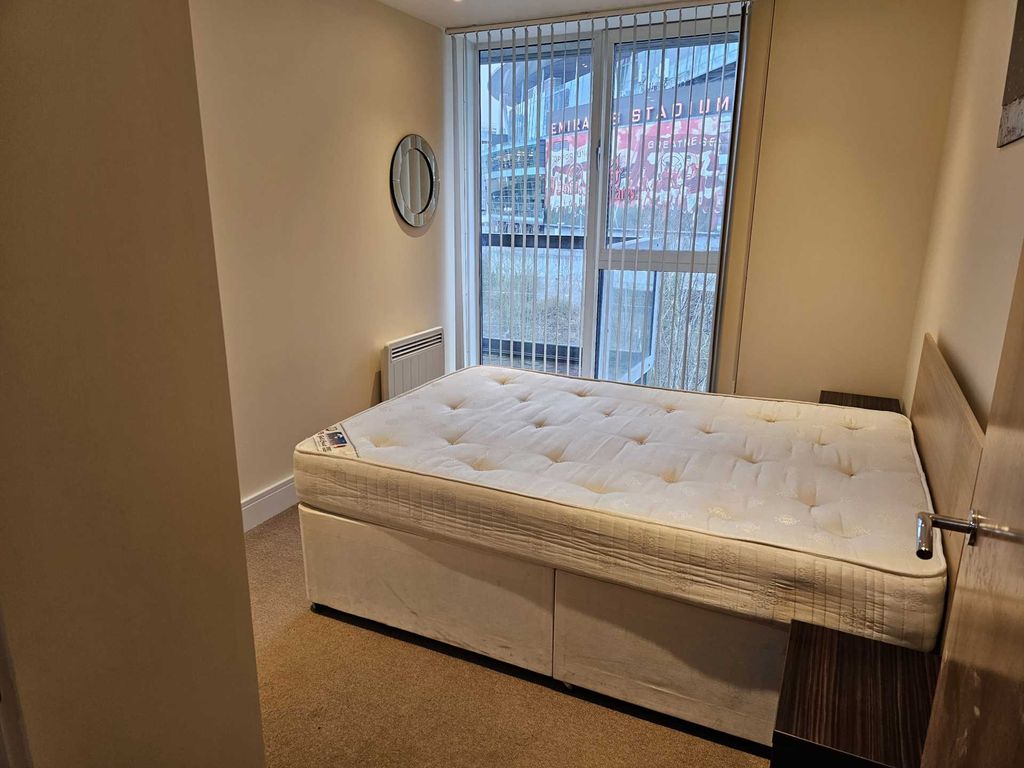 2 bed flat to rent in Drayton Park, London N5, £2,300 pcm