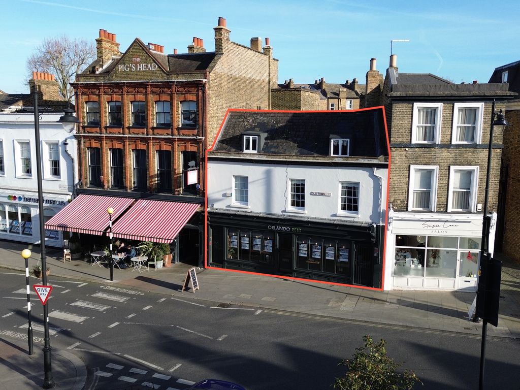 Retail premises for sale in Old Town, London SW4, £500,000