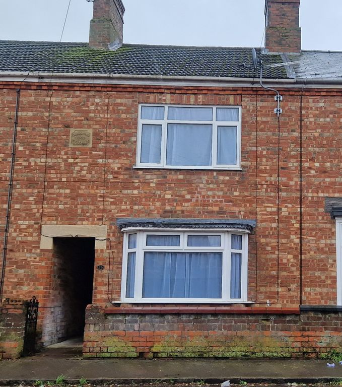 2 bed semi-detached house to rent in Havelock Street, Spalding PE11, £825 pcm