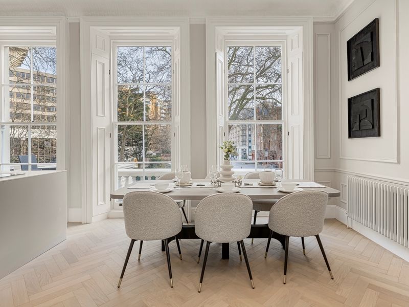 1 bed flat for sale in Ashburn Gardens, London SW7, £2,895,000