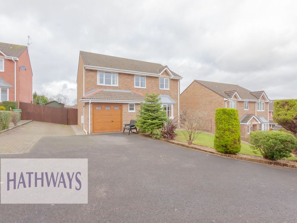 4 bed detached house for sale in Forest View, Henllys NP44, £370,000