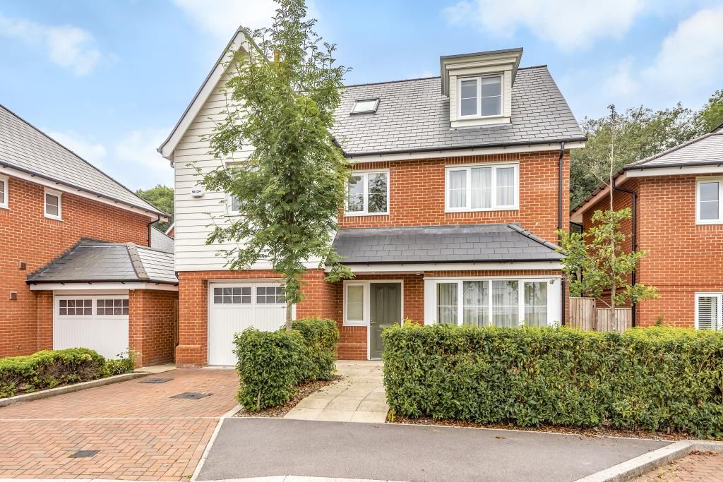 5 bed detached house for sale in High Wycombe, Buckinghamshire HP11, £1,200,000