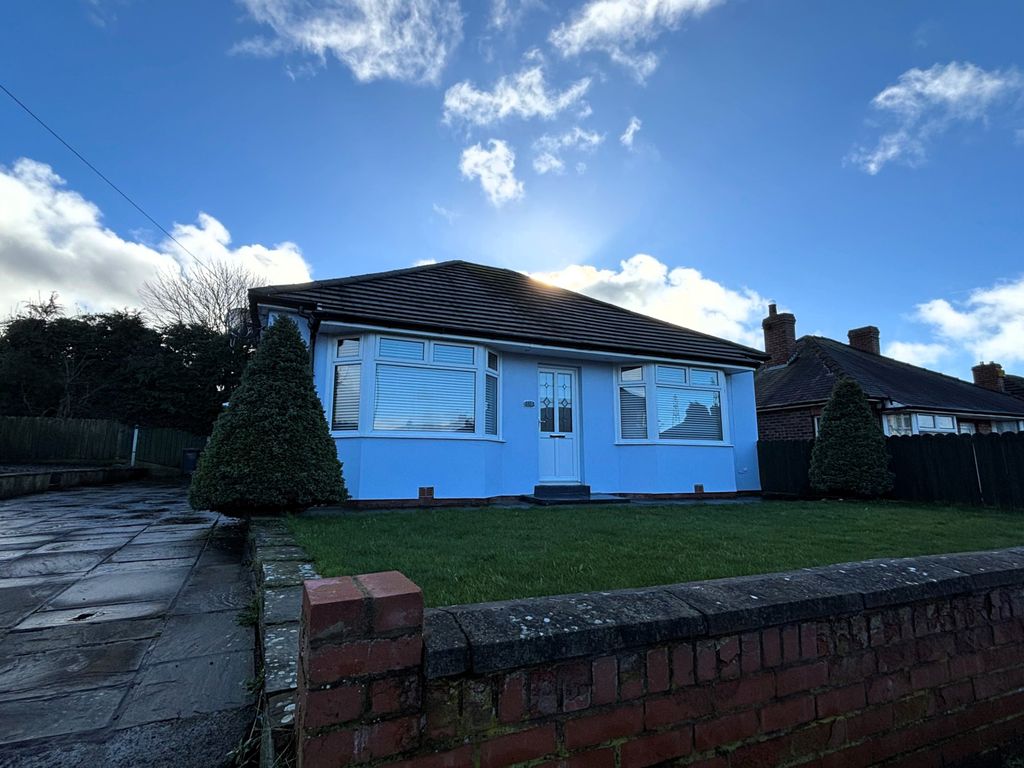 2 bed bungalow to rent in Moorhouse Road, Carlisle CA2, £775 pcm